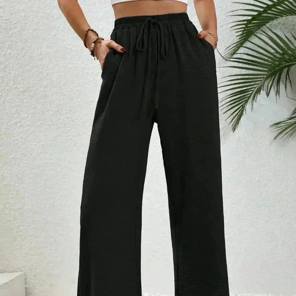 Black Casual Women's Drawstring Waist Wide Leg Pants - Picture 2 of 6